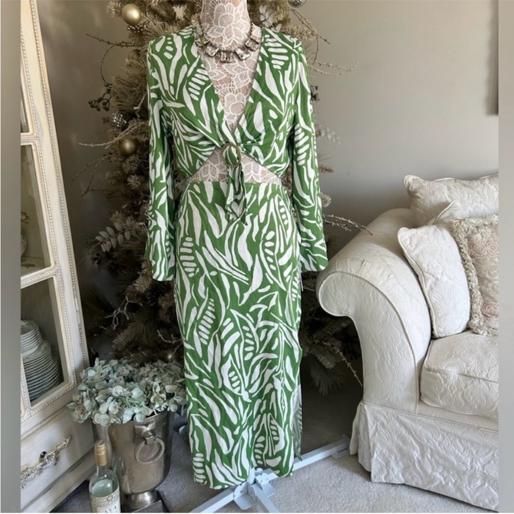House of Harlow 1960 two piece set - LIKE NEW SIZE EXTRA SMALL - Picture 3 of 8